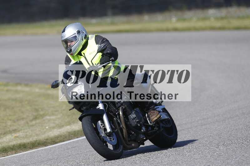 /01 02.04.2026 MAZ ADR/Gruppe gelb Gruppe gruen/2